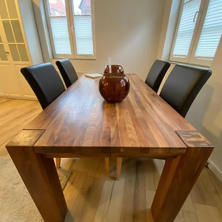 Altstadt*wohnung 80qm*5 Schlafplaetze* Apartment Buxtehude